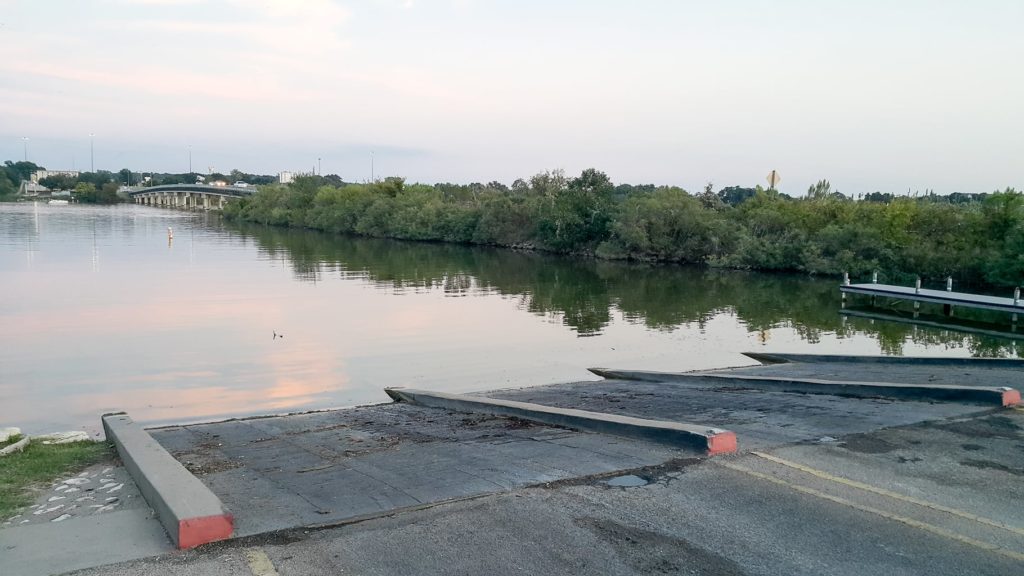 The highway 377 boat ramp in Granbury Texas